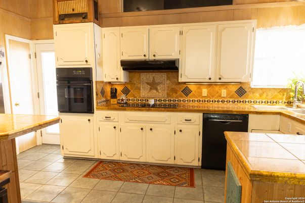 Interior, Kitchen, Tile Countertops