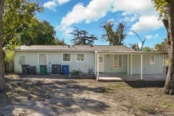 Backyard, Exterior