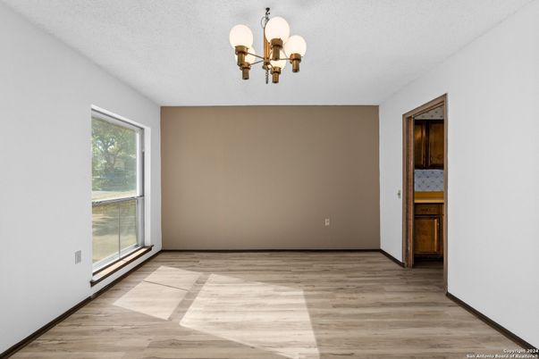 Chandelier, Empty room, Interior, Wood Texture Flooring