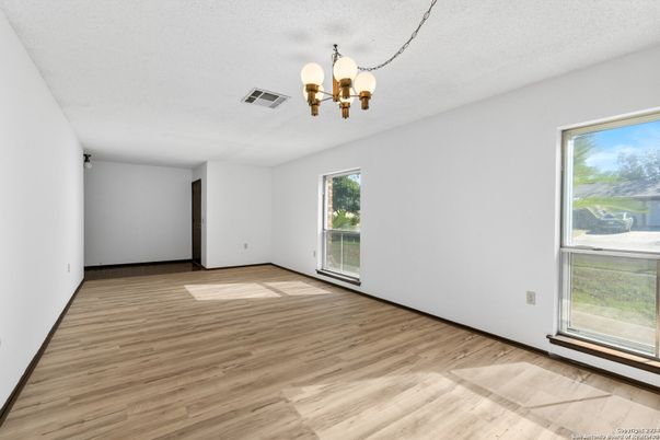 Chandelier, Empty room, Interior, Wood Texture Flooring