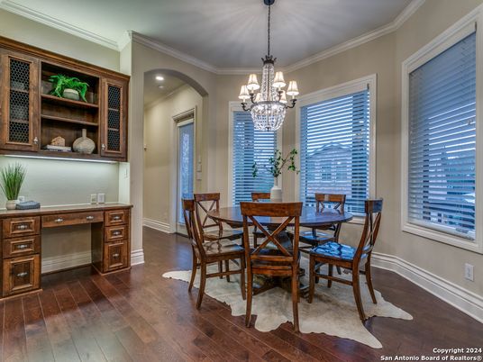 Chandelier, Dining room, Interior, Recessed Lighting, Wood Texture Flooring