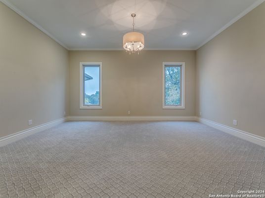 Empty room, Interior, Recessed Lighting