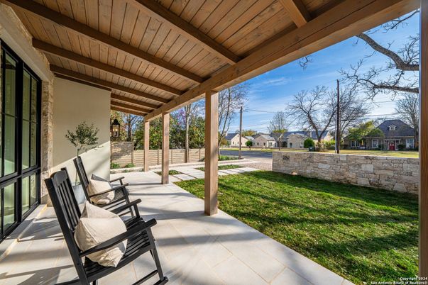 Backyard, Exterior