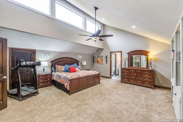 Bedroom, Fitness Equipment, Interior, Recessed Lighting