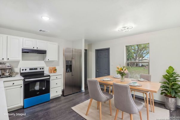 Dining room, Interior, Kitchen, Recessed Lighting, Stainless Steel Appliances, Wood Texture Flooring