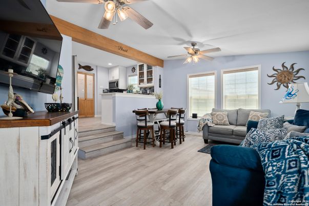 Dining room, Interior, Kitchen, Living room, Recessed Lighting, Wooden Beams, Wood Texture Flooring