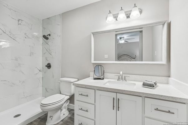 Bathroom, Interior, Marble Walls