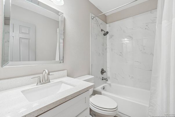 Bathroom, Interior, Marble Walls