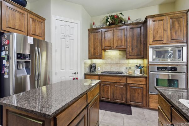 Interior, Kitchen, Stainless Steel Appliances