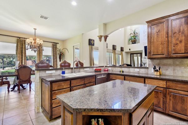Chandelier, Dining room, Interior, Kitchen, Recessed Lighting