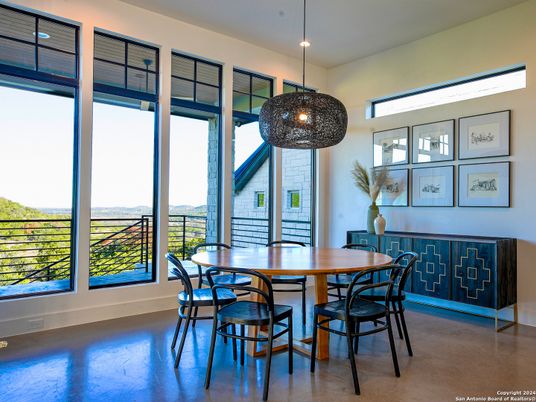 Dining room, Interior, Pendant Lights
