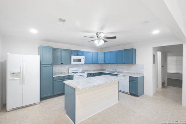 Interior, Kitchen, Recessed Lighting