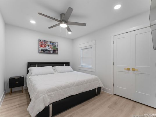 Bedroom, Interior, Recessed Lighting, Wood Texture Flooring