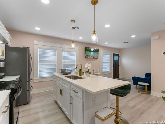 Interior, Kitchen, Pendant Lights, Recessed Lighting, Wood Texture Flooring