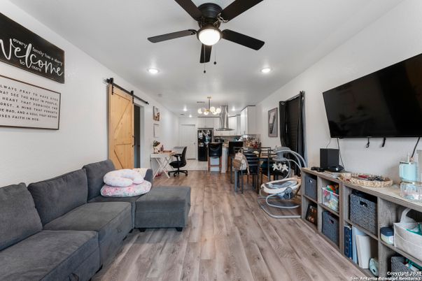 Dining room, Interior, Kitchen, Living room, Pendant Lights, Recessed Lighting, Wood Texture Flooring