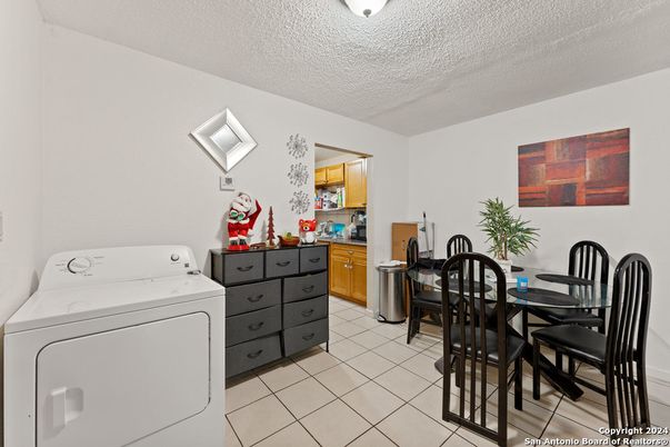 Dining room, Interior, Washer