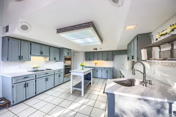 Interior, Kitchen, Stainless Steel Appliances