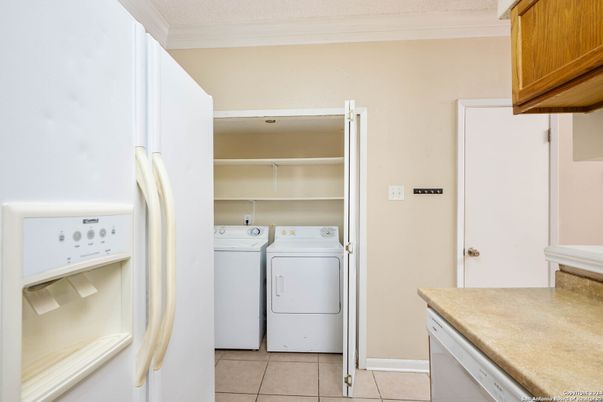 Interior, Utility Closets, Washer