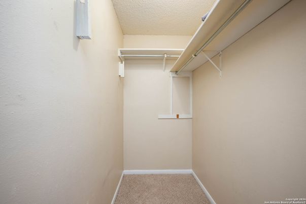 Interior, Walk-in Closets