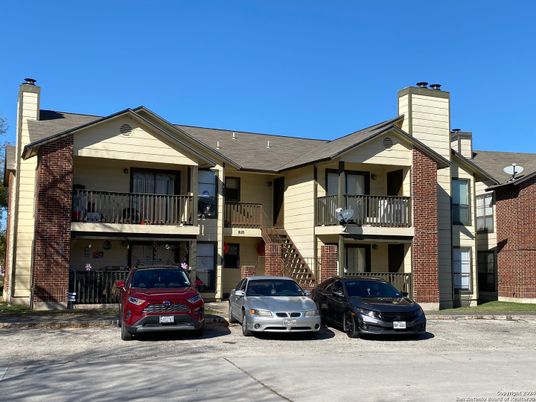 Exterior, Facade, Brick Facade, Modern