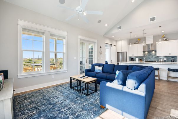 Interior, Kitchen, Living room, Pendant Lights, Recessed Lighting, Stainless Steel Appliances, Wood Texture Flooring