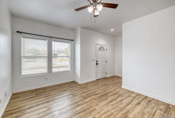 Empty room, Interior, Recessed Lighting, Wood Texture Flooring
