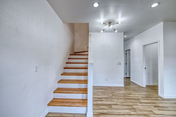 Interior, Recessed Lighting, Wood Texture Flooring