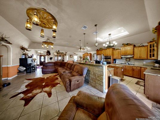 Interior, Kitchen, Living room, Pendant Lights, Recessed Lighting, Stainless Steel Appliances