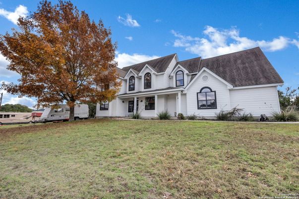 Backyard, Exterior, Facade, Farmhouse
