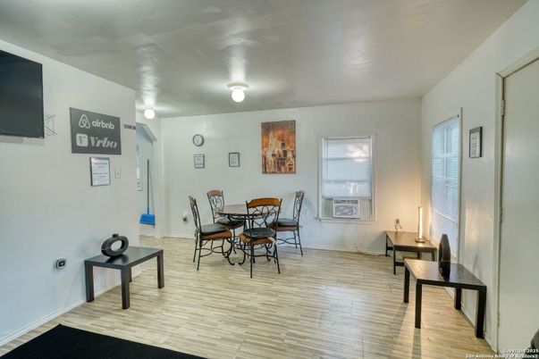 Dining room, Interior, Wood Texture Flooring