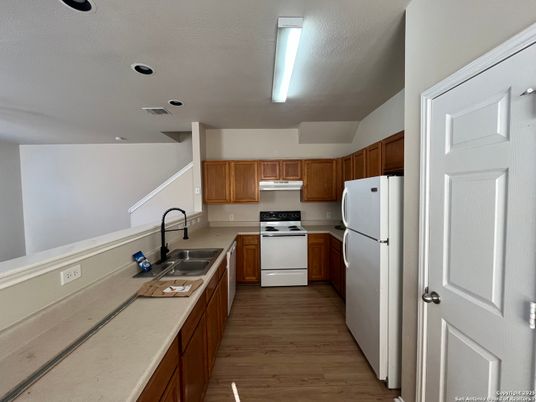 Interior, Kitchen, Wood Texture Flooring