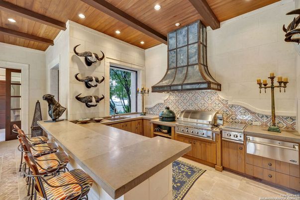 Interior, Kitchen, Recessed Lighting, Stainless Steel Appliances, Wooden Beams, Wooden Ceilings