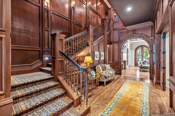 Interior, Recessed Lighting, Wood Texture Flooring, Wooden Walls