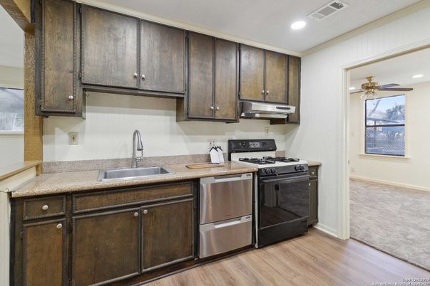 Interior, Kitchen, Recessed Lighting, Wood Texture Flooring