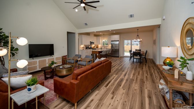 Dining room, Interior, Kitchen, Living room, Pendant Lights, Recessed Lighting, Stainless Steel Appliances, Wood Texture Flooring