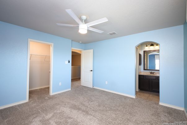 Bathroom, Empty room, Interior, Walk-in Closets