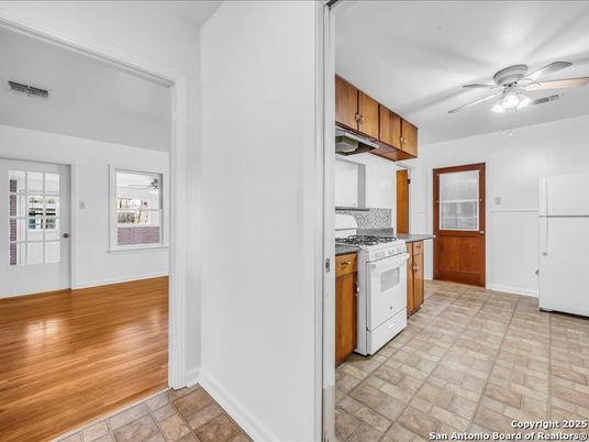 Interior, Kitchen, Wood Texture Flooring