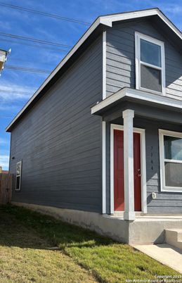 Exterior, Facade, None