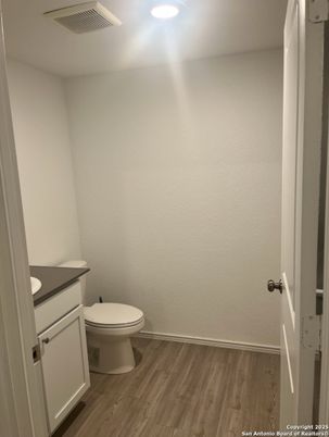 Bathroom, Interior, Recessed Lighting, Wood Texture Flooring