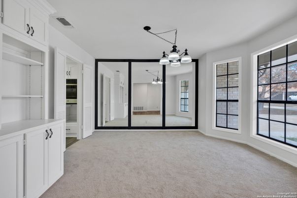 Chandelier, Empty room, Interior