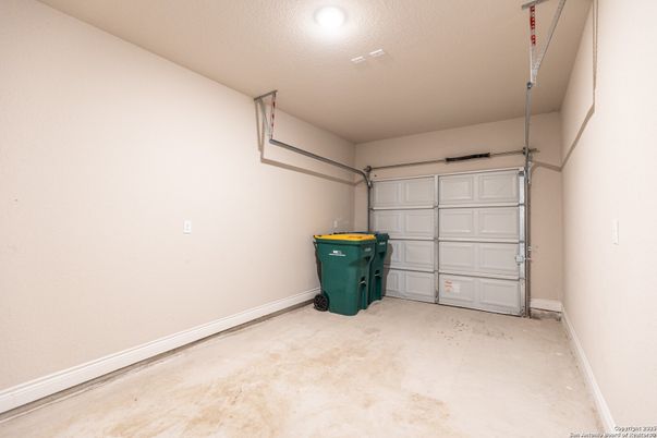 Garage, Interior