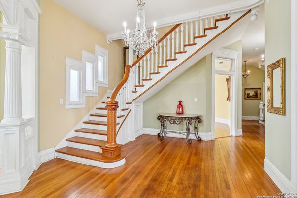 Chandelier, Interior, Wood Texture Flooring