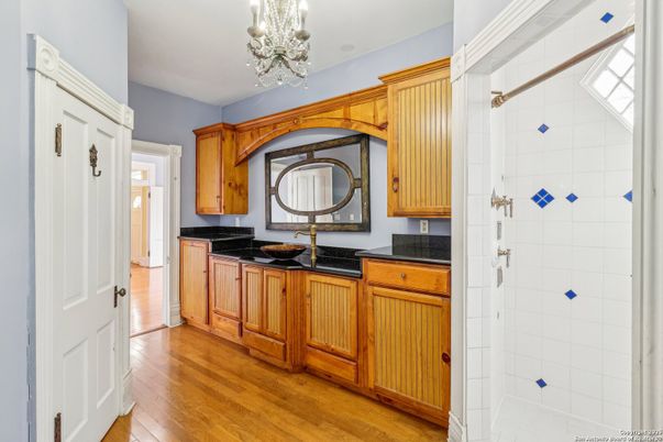 Chandelier, Interior, Kitchen, Wood Texture Flooring