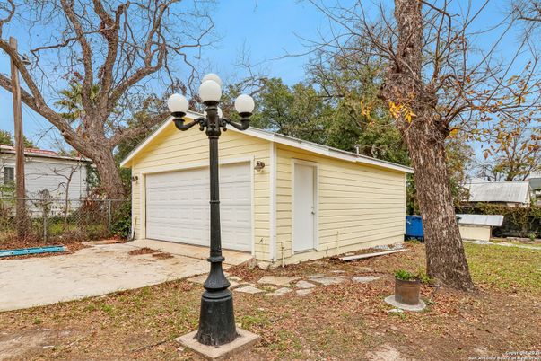 Backyard, Detached Garage, Exterior