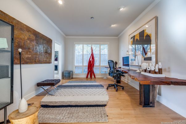 Home Office, Interior, Recessed Lighting, Wood Texture Flooring