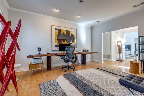Home Office, Interior, Recessed Lighting, Wood Texture Flooring