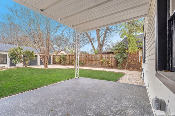 Backyard, Exterior
