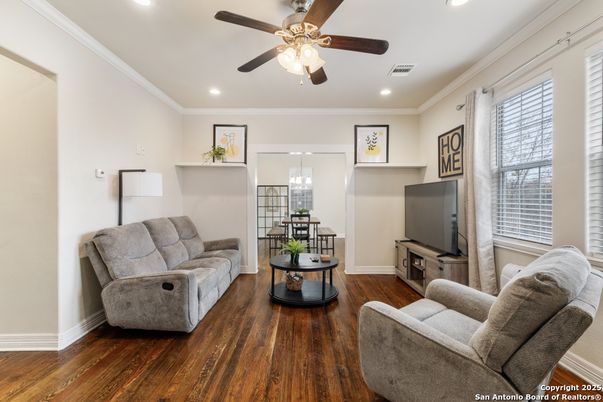 Interior, Living room, Recessed Lighting, Wood Texture Flooring