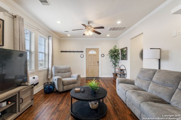 Interior, Living room, Recessed Lighting, Wood Texture Flooring