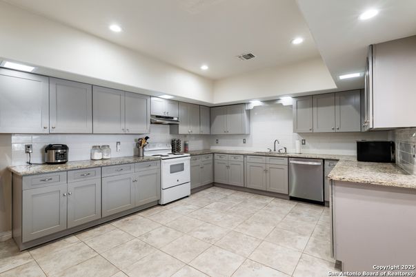Interior, Kitchen, Recessed Lighting, Stainless Steel Appliances